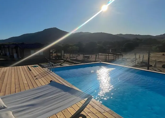 Les De Tesa 3 住宿加早餐酒店