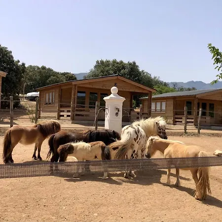 Les De Tesa 3 Bed & Breakfast 3*